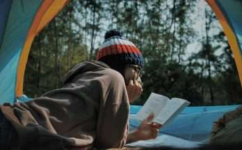Lettura in tenda